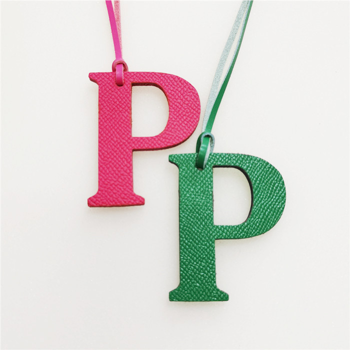 Women Accessories Name In English - ภาษาอังกฤษ Letter P ตัวอักษร Cowhide Pu
