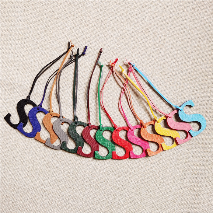 พวงกุญแจหนังวัวแท้/หนัง PU รูป - Women Accessories Name In English บทวิจารณ์และราคา