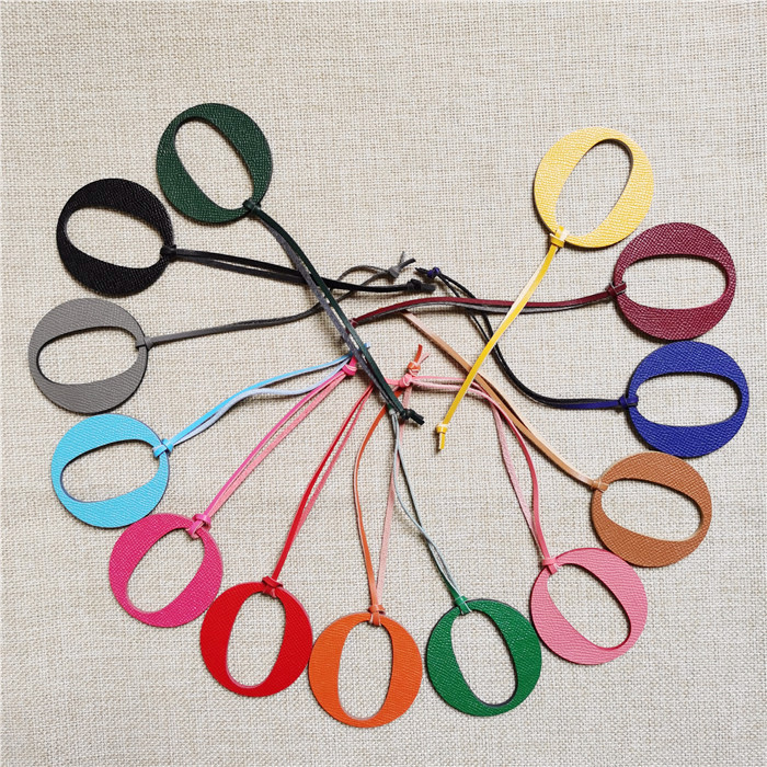 ตัวอักษรภาษาอังกฤษ O ตัวอักษร  - Women Accessories Name In English บทวิจารณ์และราคา