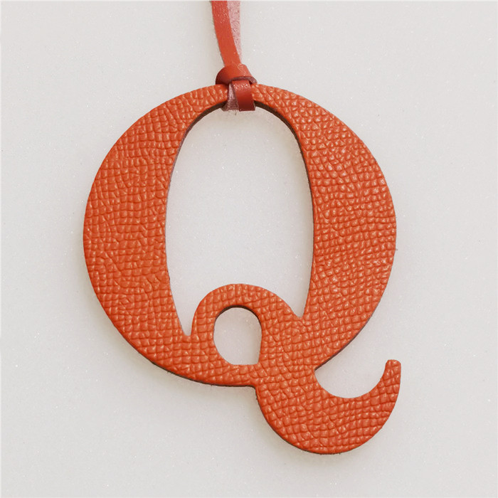 ตัวอักษรภาษาอังกฤษ Q ตัวอักษร  - Women Accessories Name In English บทวิจารณ์และราคา