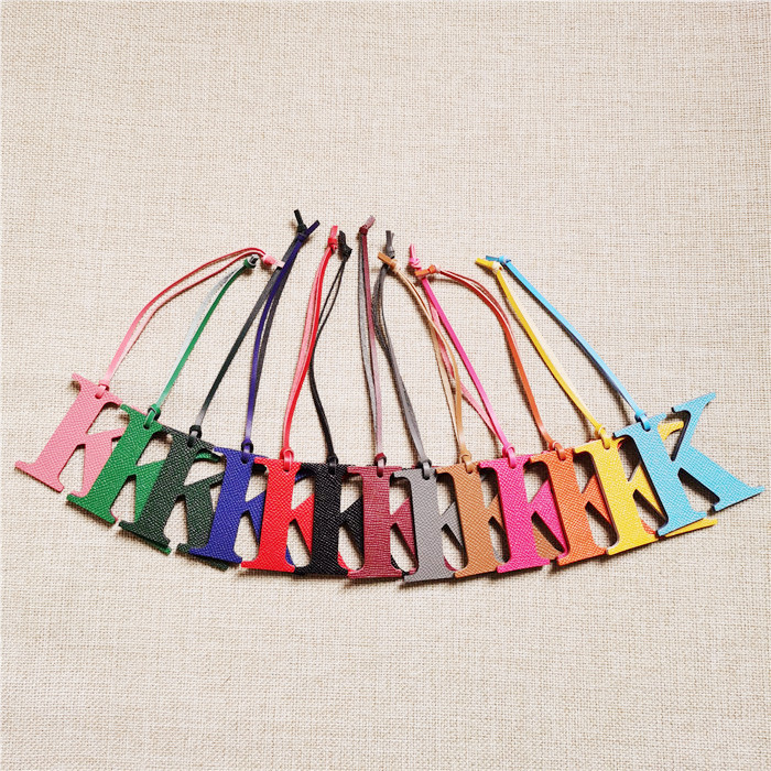 ภาษาอังกฤษ K ตัวอักษร Cowhide  - Women Accessories Name In English บทวิจารณ์และราคา