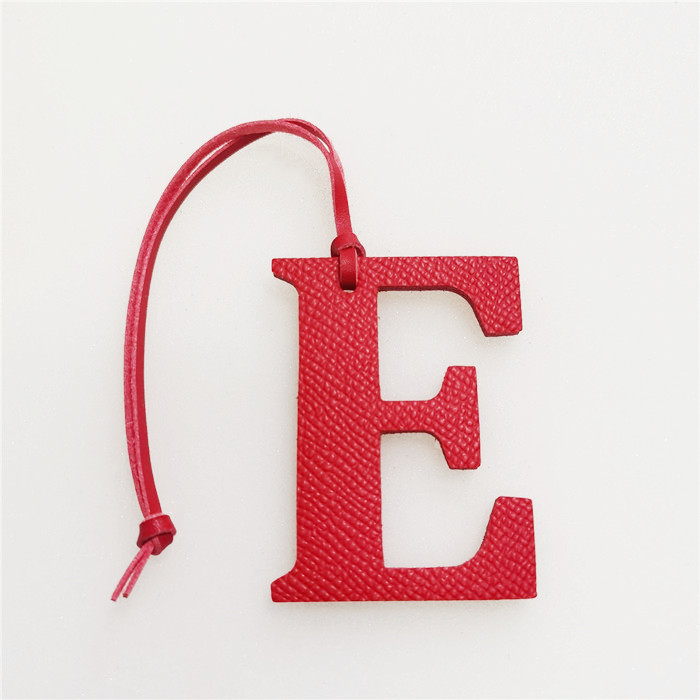 ตัวอักษรภาษาอังกฤษ E ตัวอักษร  - Women Accessories Name In English บทวิจารณ์และราคา